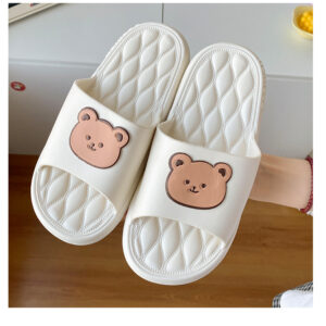 Dép đi trong nhà hình gấu – DS12458