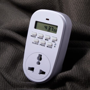 1109 o cam hen gio dien tu