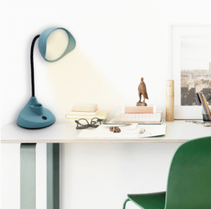 0242 den ban doc sach chong can