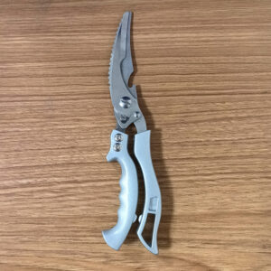 0249 keo cat ga tay cam nhua