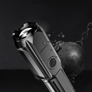 0645 den pin phat sang 821