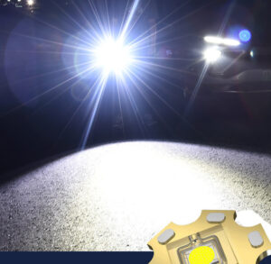 0210 den pin cam tay da nang sac usb