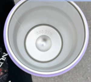 1015 ly giu nhiet thinkdifferent 950ml kem ong hut