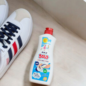 Kem tẩy rửa, giặt giày thể thao Kaneyo 450gr 