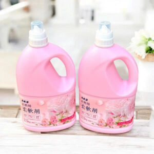 Nước xả vải kháng khuẩn hương hoa thiên nhiên Can 2,5L Kaneyo