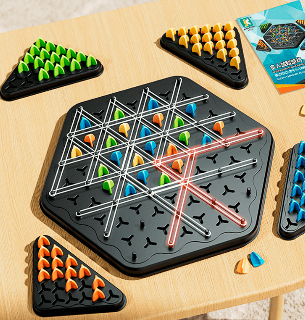 Đồ Chơi Cờ Vua Tam Giác Chuỗi Hình Học – Rèn Luyện Tư Duy & Trí Tuệ Cho Bé 95K 1 0529 do choi co vua tam giac chuoi hinh hoc