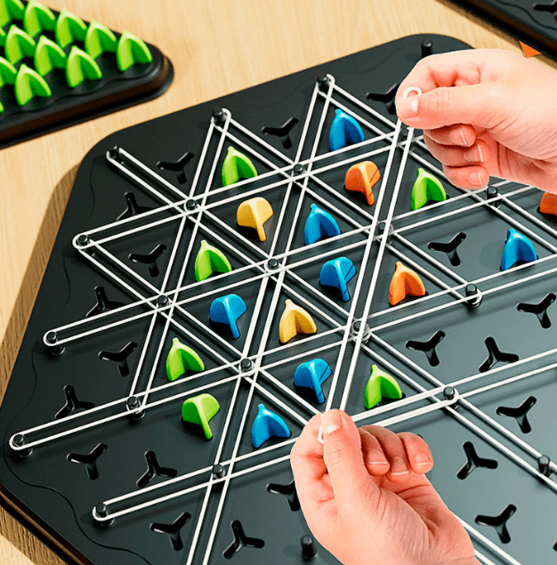 Đồ Chơi Cờ Vua Tam Giác Chuỗi Hình Học – Rèn Luyện Tư Duy & Trí Tuệ Cho Bé 95K 6 0535 do choi co vua tam giac chuoi hinh hoc